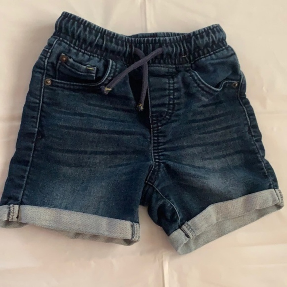 Cat & Jack Girls shorts